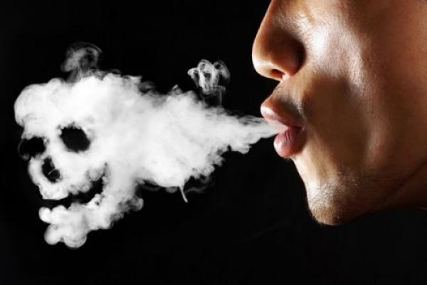 «السيجارة».. أقصر طريق لتدمير صحتك