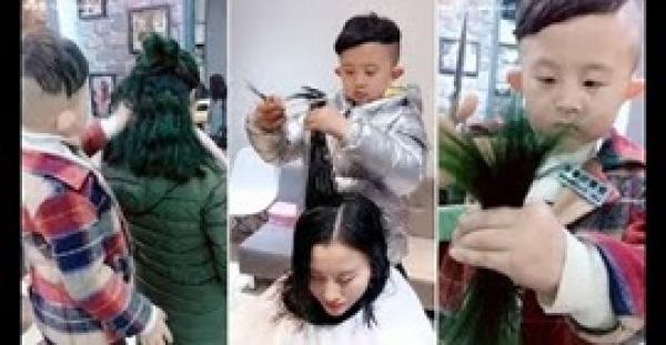 أصغر حلاق نساء في الصين عمره 6 سنوات فقط!! (فيديو)