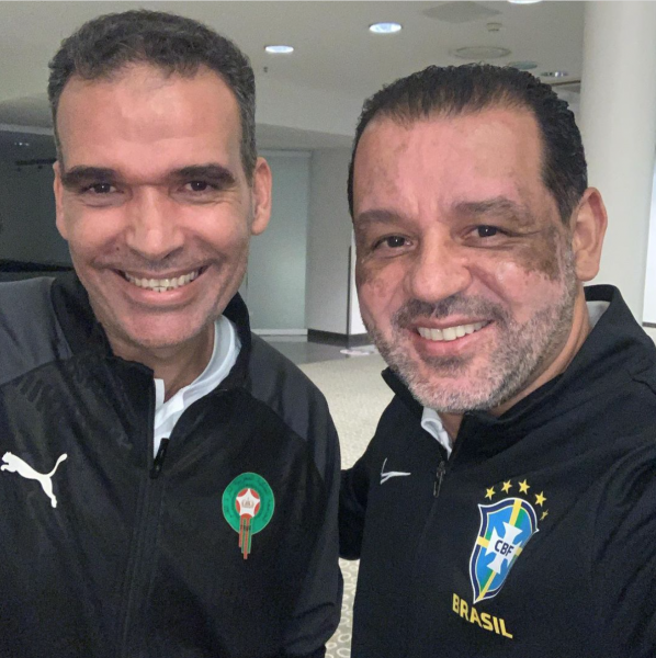 المدرب البرازيلي "ماركينيوس" يشيد بـ"الدكيك" ويمازح "أسود الصالات" باعتراف جميل