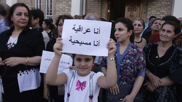 فرنسا تعرض استقبال مسيحيي العراق المطرودين من طرف داعش