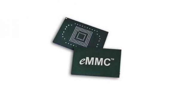 بطاقة eMMC أبطأ من أقراص SSD