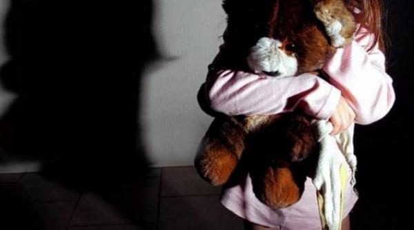 محكمة الجديدة تقضي بإعدام قاتلي طفلة بعد اغتصابها و رميها في بئر مهجور
