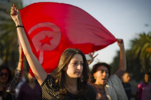 بعد المساواة في الإرث بين الرجل والمرأة...تونس تبيح للتونسيات الزواج بغير المسلمين