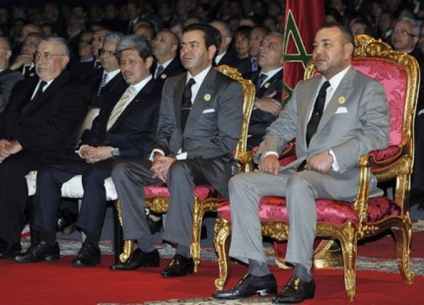 الملك  محمد السادس عند ترأسه افتتاح المناظرة العاشرة للسياحة 