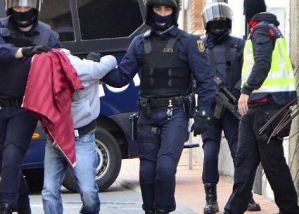 الجالية المغربية بألمانيا في ورطة بعد اعتقال داعشيين مغربيين