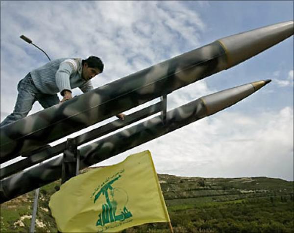كوريا الشمالية تنفي تسليم اسلحة الى حزب الله وحماس