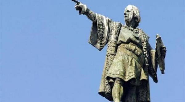 برشلونة: المطالبة بترحيل كريستوفر كولومبوس من المدينة أو هدم تمثاله