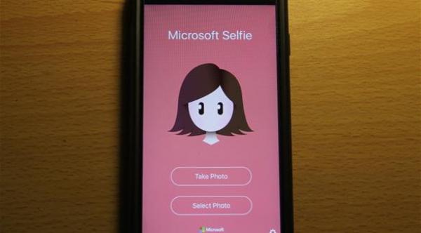مايكروسوفت تطلق تطبيق صور سيلفي لـ"آي فون"
