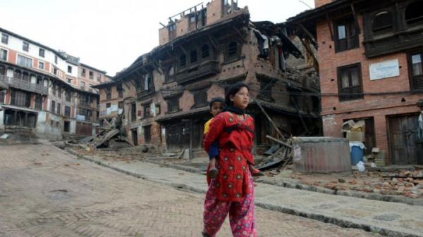 نيبال: 8 ملايين شخص تضرروا من الزلزال وعدد القتلى "قد يصل 10 آلاف"
