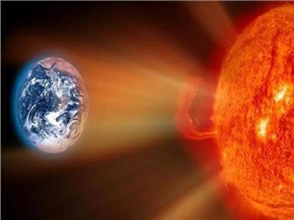 علماء يحذرون...عاصفة شمسية تضرب الأرض في هذا الموعد