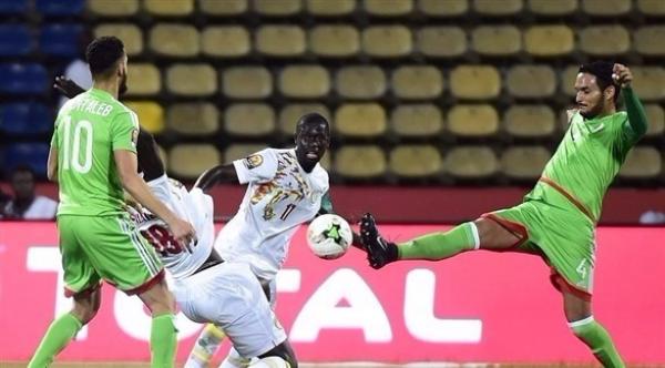 الجزائر تودع الكان بتعادل مخيب أمام السنغال (فيديو)