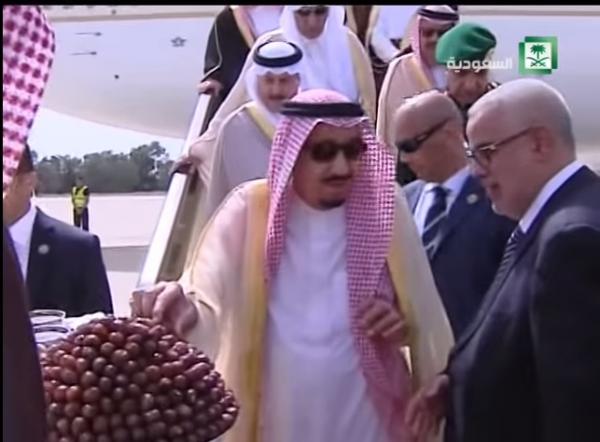 أخيرا ...انفراج أزمة 1500 عامل مغربي بالسعودية بتدخل شخصي للملك سلمان