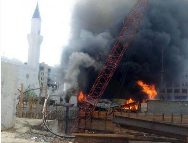 بالفيديو : اندلاع حريق في وكالة رئاسة المسجد النبوي
