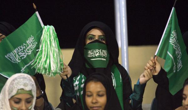 السعودية تسمح لمواطناتها بحضور مباريات كرة القدم