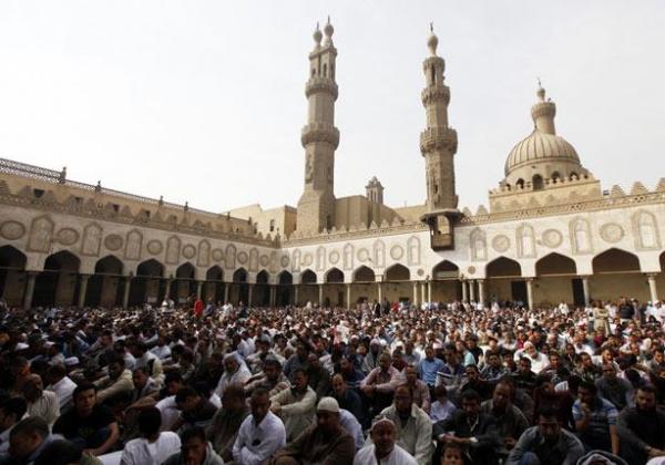 سابقة في مصر: السكان مطالبون بدفع فواتير الماء والكهرباء الخاصة بالمساجد