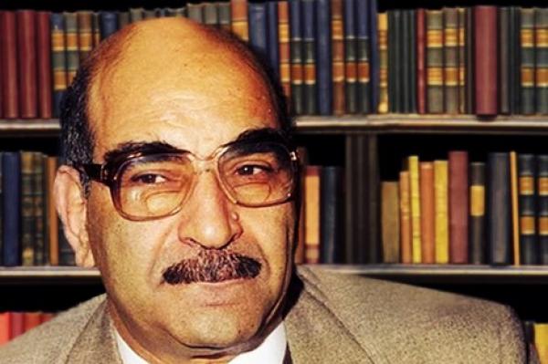 دولة عربية تمنع كتب المفكر المغربي "محمد عابد الجابري" من دخول أراضيها وهذه التفاصيل