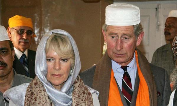 معلومات قد تصدمك حول علاقة ملك بريطانيا الجديد بالإسلام
