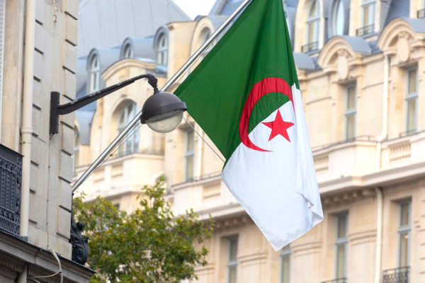 محلل سياسي لـ"أخبارنا": الدبلوماسية الجزائرية تعيش انتكاسات.. والمغرب موطن تجاوز الخلافات