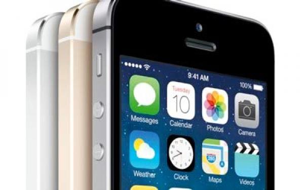 «أبل» تختبر تحديثاً جديداً لنظام iOS7