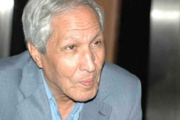 وفاة الفنان المغربي عزيز موهوب بعد صراع مع المرض