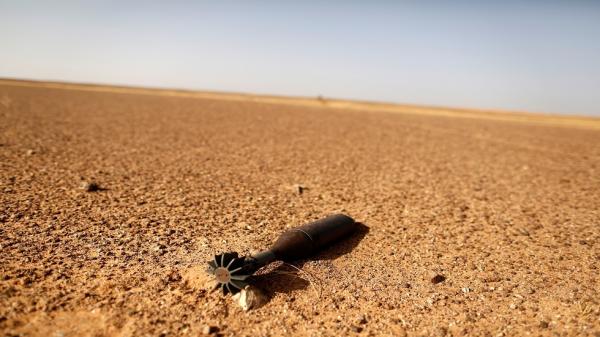 إصابة موريتانيين بشظايا قذيفة في منطقة منزوعة السلاح بالصحراء
