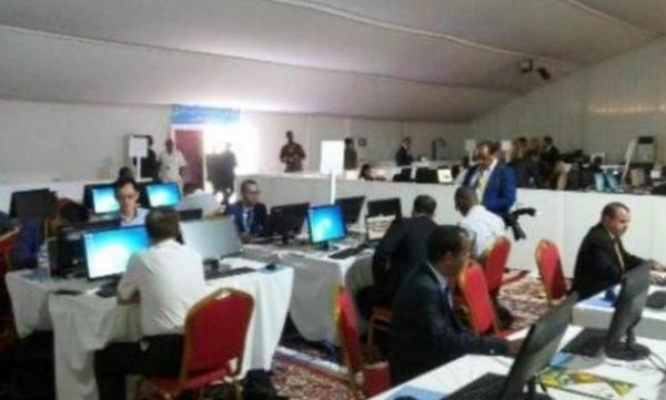 قمة نواكشوط : غضب وامتعاض الإعلاميين والصحافيين من ضعف وانقطاع الأنترنيت‏