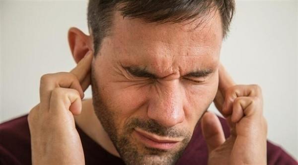 حكة الأذن قد تكون مؤشرا عن أعراض خطيرة