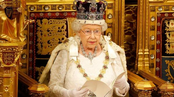 فترة حكمها دامت لـ 70 عاما ..  محطات بارزة في حياة الراحلة الملكة إليزابيث الثانية