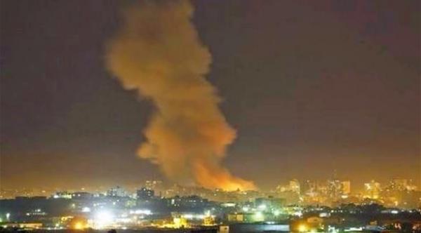 طائرات "عاصفة الحزم" تقصف قاعدة جوية شمالي عدن