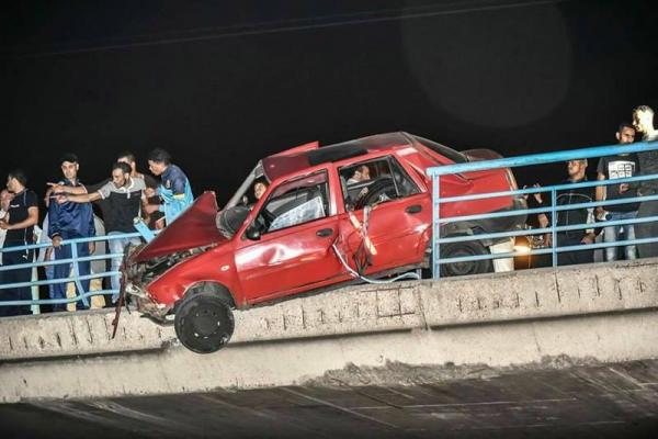 سائق طاكسي يحاول الانتحار من فوق قنطرة بعد تعرضه للسرقة بالبيضاء