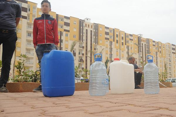 أشهر عصيبة في انتظارنا.. الشروع في قطع الماء الشروب بعدد من مدن المملكة بات لا مفر منه