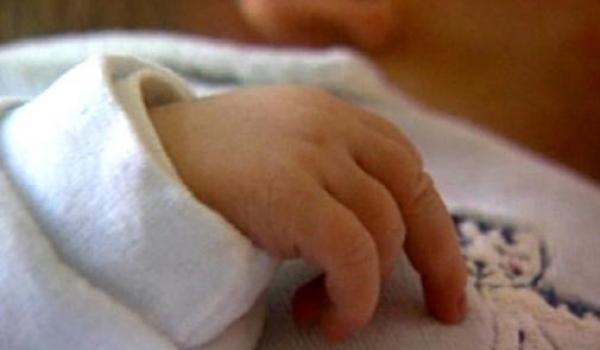 فضيحة الرضيع الذي توفي بسبب عجز أسرته عن أداء 1500 درهم ثمن "مازوط" إسعاف وزارة الصحة تصل إلى قبة البرلمان