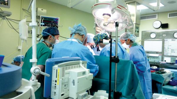 انجاز طبي : اجراء أول عمليتي استبدال كاحلي مريضتين بالمغرب