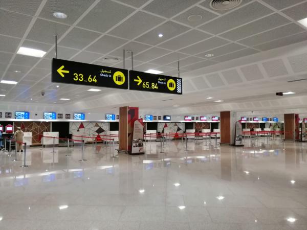 المكتب الوطني للمطارات يدخل على خط فيديو "طواليط مطار محمد الخامس" والمتهم في قبضة النيابة العامة