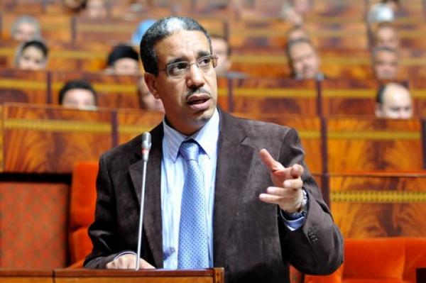 قنيطريون يطالبون برحيل الرباح عن رئاسة مجلس بلدية المدينة