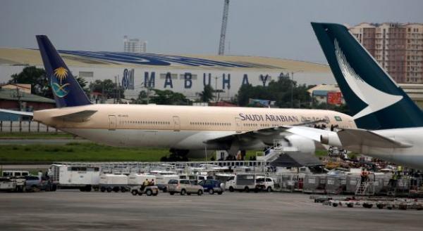 بالفيديو ... حقيقة اختطاف طائرة سعودية وتعرضها لتهديد ارهابي في مطار مانيلا الفلبيني