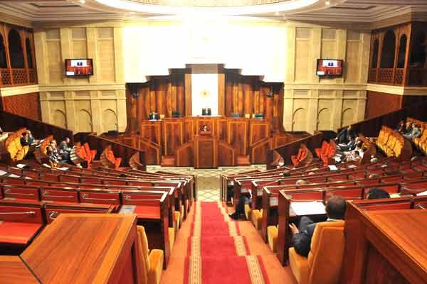 مجلس النواب يعلن عن تشكيل الفرق والمجموعة النيابية وينتخب أعضاء مكتبه