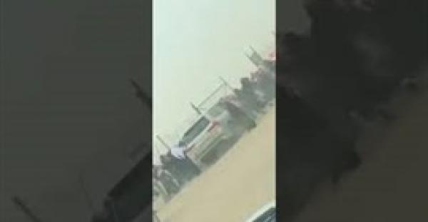 مشاجرة بين عشرات الأشخاص في الكويت بسبب "الجمال" (فيديو)