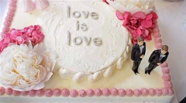 محاكمة خبّاز رفض إعداد قالب حلوى لزفاف مثليين في أمريكا