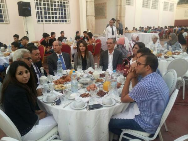 بالصور: وزيرة التشغيل تنظم حفل إفطار جماعي لفائدة نزلاء إصلاحية سجن سلا