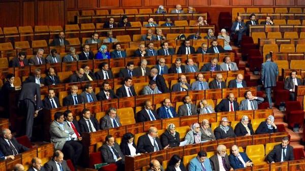 محللون يقدمون وصفة للحالمين بكرسي في البرلمان المغربي