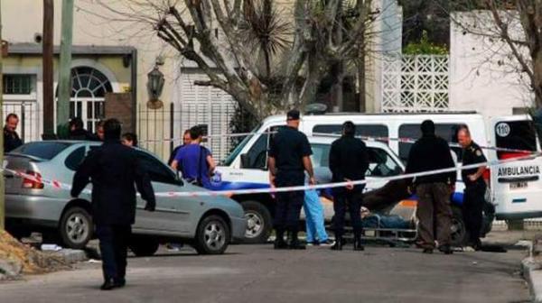 بعدما غادر منزله للتَّسوُّق...الشرطة الإيطالية تعثر على مهاجر مغربي جثة هامدة داخل سيارته!