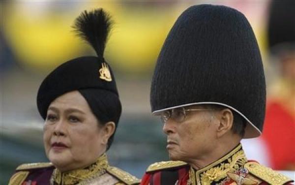 ملكة تايلاند تعاني من مرض "نقص الدم" في المخ
