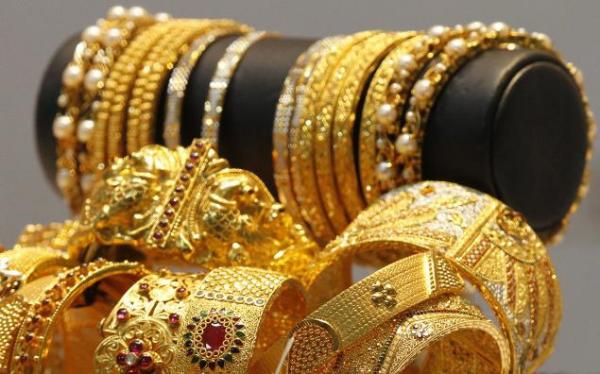 برلمانية مغربية تتعرض بباريس لسرقة مجوهراتها التي تتجاوز قيمتها 10 آلاف أورو