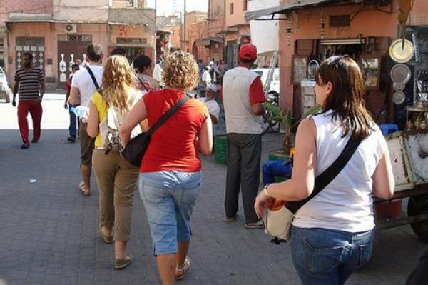 بعد حوادث الاعتداء على السياح، الصحف الإسبانية تعلن انتهاء عهد الأمن السياحي بالمغرب