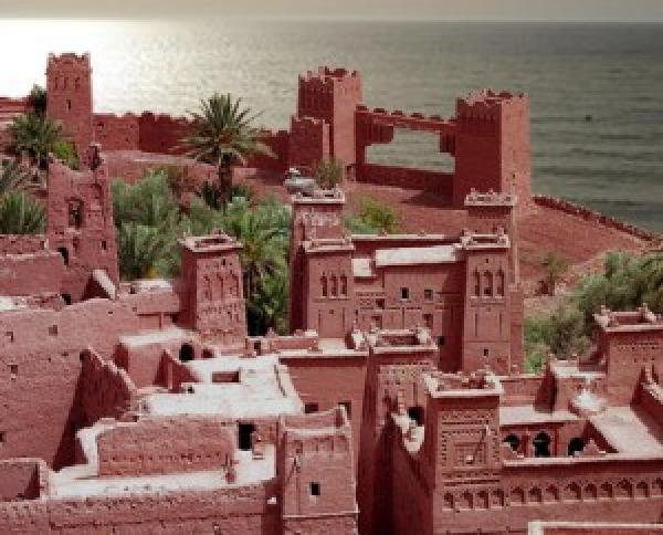 تراجع عدد السياح الوافدين على المغرب ب 2,9 بالمائة خلال الفصل الأول من 2015