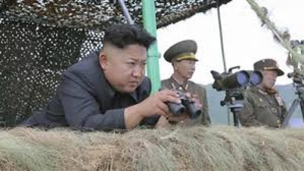 زعيم كوريا الشمالية يشرف على الإطلاق التجريبي للصواريخ الاعتراضية الجديدة