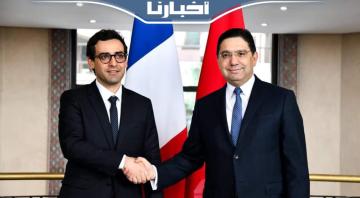 وزير الخارجية الفرنسي يؤكد دعم باريس مقترح الحكم الذاتي بالصحراء المغربية
