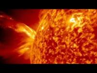 انفجارات على سطح الشمس.. علماء الفلك يرصدون ظاهرة نادرة