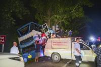مقتل 14 شخصا على الأقل بحادث اصطدام حافلة بشجرة في تايلاند